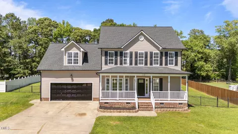 112 Roping Horn Way, Willow Spring, NC 27592
