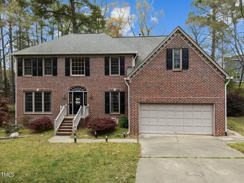 3416 Cottonwood Dr, Durham, NC 27707