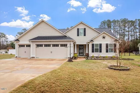 21 All Aboard Cir, Willow Spring, NC 27592