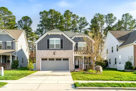1301 Elliott Ridge Ln, Morrisville, NC 27560