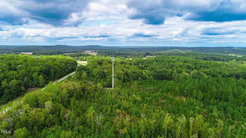 10620 N Roxboro Rd, Bahama, NC 27503