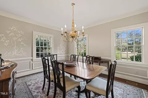 Dining - 3916 Dover Rd, Durham, NC 27707 photo 1 of 5