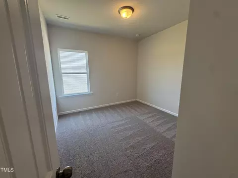 Bedroom - 176 Bruce Dr, Dunn, NC 28334 photo 3 of 5
