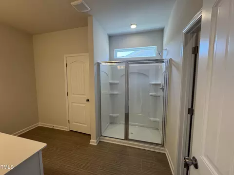 Bath - 176 Bruce Dr, Dunn, NC 28334 photo 4 of 6