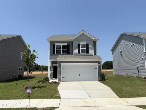 168 Bruce Dr, Dunn, NC 28334