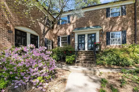 3743 Yorktown Pl, Raleigh, NC 27609