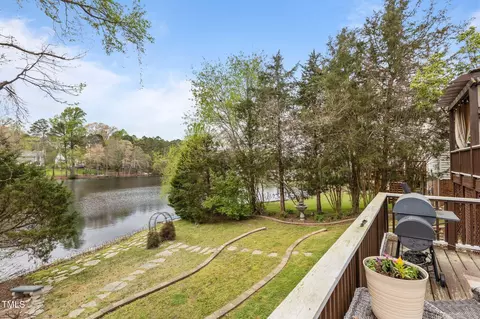 6209 Remington Lake Dr, Raleigh, NC 27616