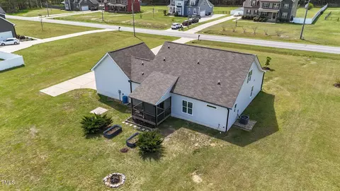 View/Area - 676 Wall Rd, Wendell, NC 27591 photo 2 of 6