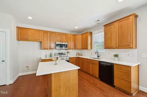 304 Frontgate Dr, Cary, NC 27519 photo 14