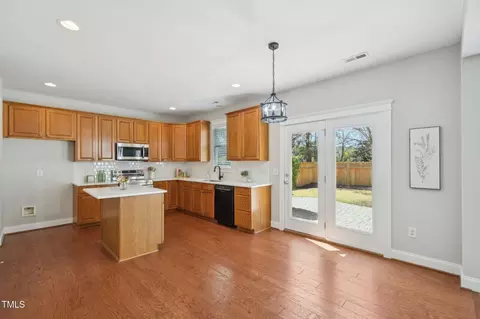 304 Frontgate Dr, Cary, NC 27519 photo 16