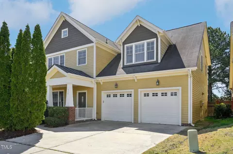 304 Frontgate Dr, Cary, NC 27519 photo 2