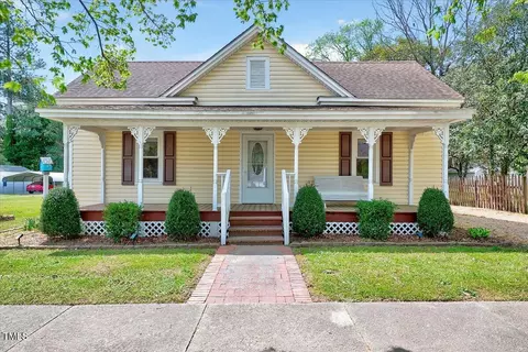 309 W Parrish Dr, Benson, NC 27504