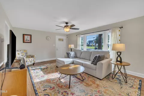 3022 Dixon Rd, Durham, NC 27707 photo 9