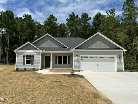 1572 Patterson Rd, Kinston, NC 28504