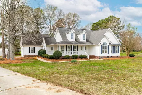 44 Loop Rd, Archer Lodge, NC 27527 photo 3