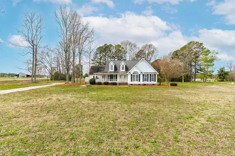 44 Loop Rd, Archer Lodge, NC 27527 photo 5