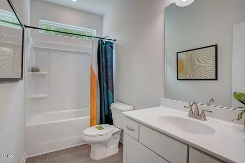Bath - 160 Bruce Dr, Dunn, NC 28334 photo 2 of 3