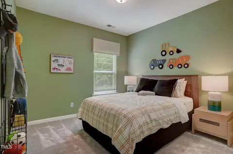 Bedroom - 160 Bruce Dr, Dunn, NC 28334 photo 1 of 7