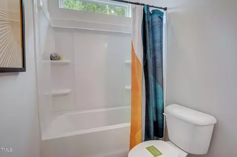 Bath - 160 Bruce Dr, Dunn, NC 28334 photo 3 of 3