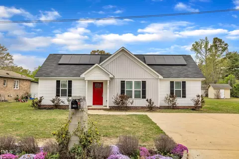503 N Sellers St, Selma, NC 27576