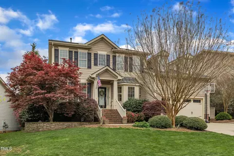 317 Briarfield Dr, Apex, NC 27502