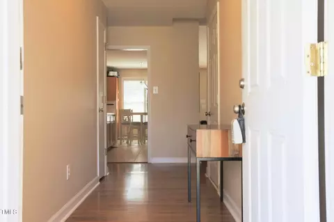 702 E Chatham St, Apex, NC 27502 photo 5
