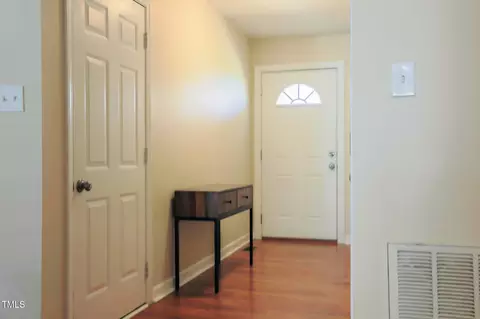 702 E Chatham St, Apex, NC 27502 photo 6