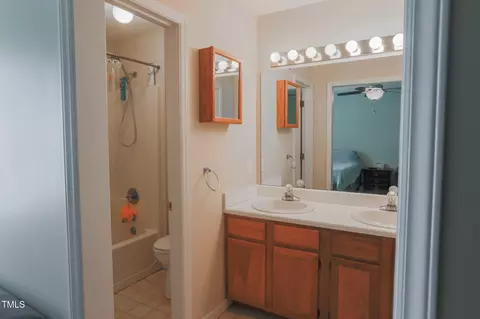 702 E Chatham St, Apex, NC 27502 photo 16