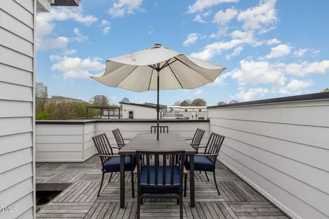 Exterior - 607 N Queen St, Durham, NC 27701 photo 3 of 6