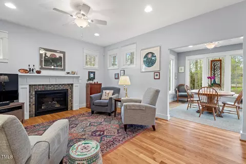 Living - 10 Premier Ct, Durham, NC 27713 photo 5 of 6