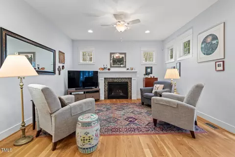 Living - 10 Premier Ct, Durham, NC 27713 photo 4 of 6