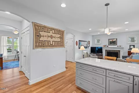 Entry Way - 10 Premier Ct, Durham, NC 27713 photo 4 of 5