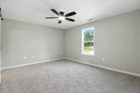 129 Grace Pond Ave, Benson, NC 27504 photo 20