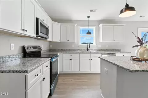 129 Grace Pond Ave, Benson, NC 27504 photo 15
