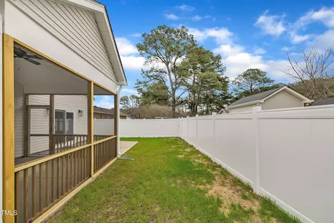 8 Nottingham Pl, Smithfield, NC 27577 photo 24