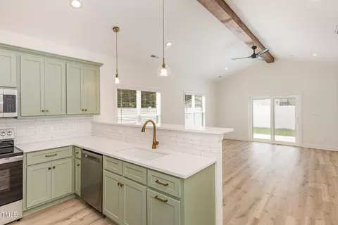 8 Nottingham Pl, Smithfield, NC 27577 photo 11