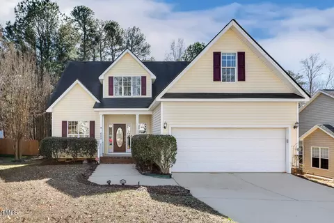 605 Lakeview Ave, Wake Forest, NC 27587