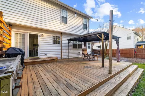 Exterior - 409 Machost Dr, Garner, NC 27529 photo 5 of 10