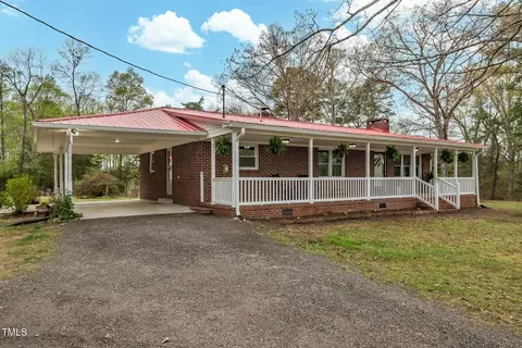 1979 Nc-119, Leasburg, NC 27291