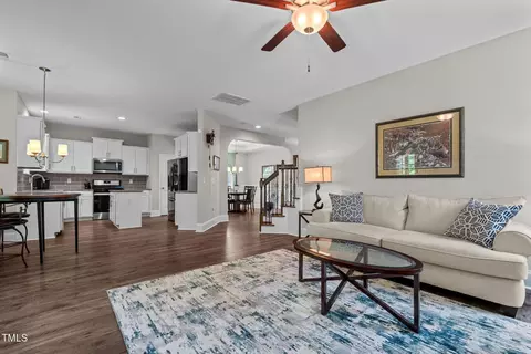 128 School Side Dr, Spring Lake, NC 28390 photo 4