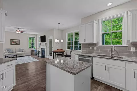 128 School Side Dr, Spring Lake, NC 28390 photo 6
