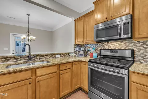 Kitchen - 520 Brier Crossings Loop, Durham, NC 27703 photo 5 of 6