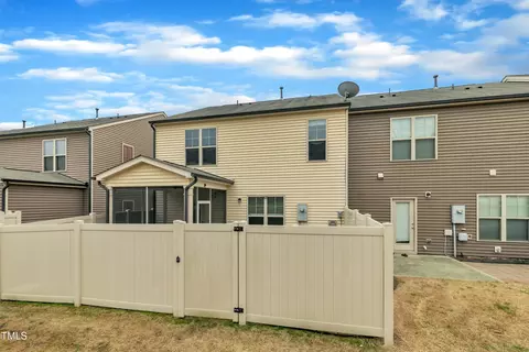 Exterior - 520 Brier Crossings Loop, Durham, NC 27703 photo 6 of 8