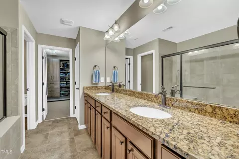 Bath - 520 Brier Crossings Loop, Durham, NC 27703 photo 2 of 4
