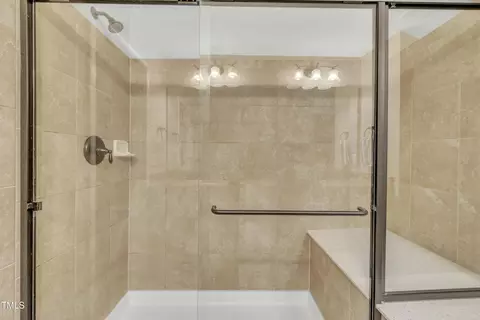 Bath - 520 Brier Crossings Loop, Durham, NC 27703 photo 3 of 4