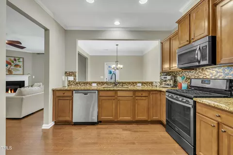 Kitchen - 520 Brier Crossings Loop, Durham, NC 27703 photo 6 of 6