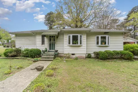201 End Ave, Durham, NC 27703 photo 1