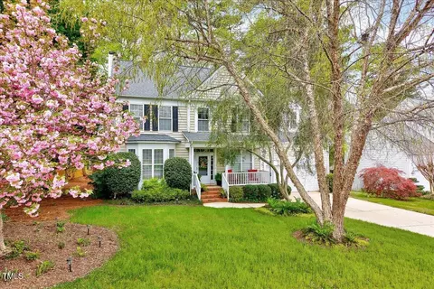 2208 Walden Creek Dr, Apex, NC 27523