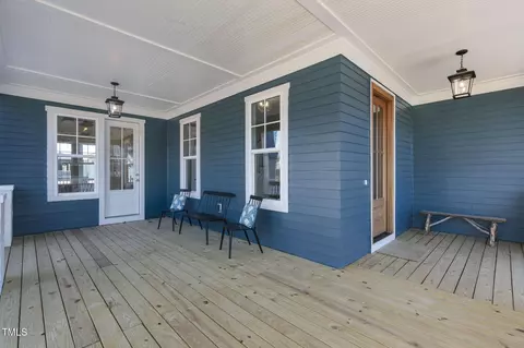 818 St Charles St, Durham, NC 27713 photo 3