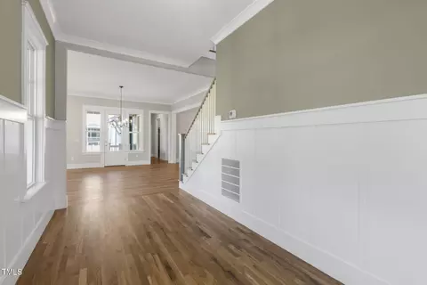 818 St Charles St, Durham, NC 27713 photo 5